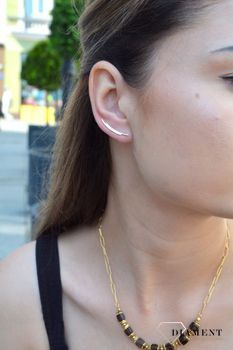Kolczyki złote 333 grawerowane nausznice KL 10939 333. Kolczyki złote 333 grawerowane. Kolczyki nausznice. Eleganckie, złote kolczyki marki Diament wykonane z próby złota 333 o wadze około 0,66 g. Długość  (1).JPG